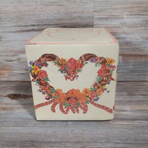 Vintage 1989 Potpourri Press Chelsea Floral Heart Mug 9oz New in Box Cottagecore